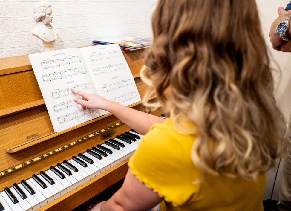 Acoustic piano lesson in Bolton, What we teach